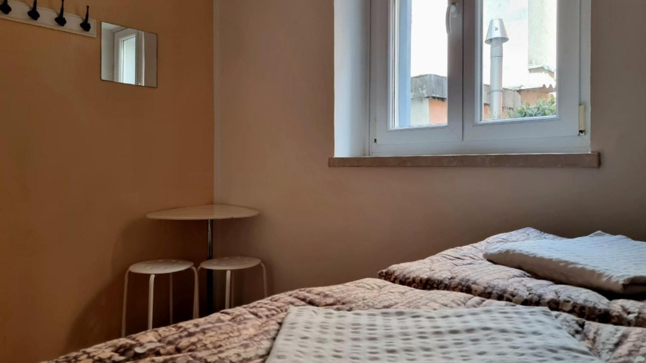איזולה Hostel Alieti מראה חיצוני תמונה