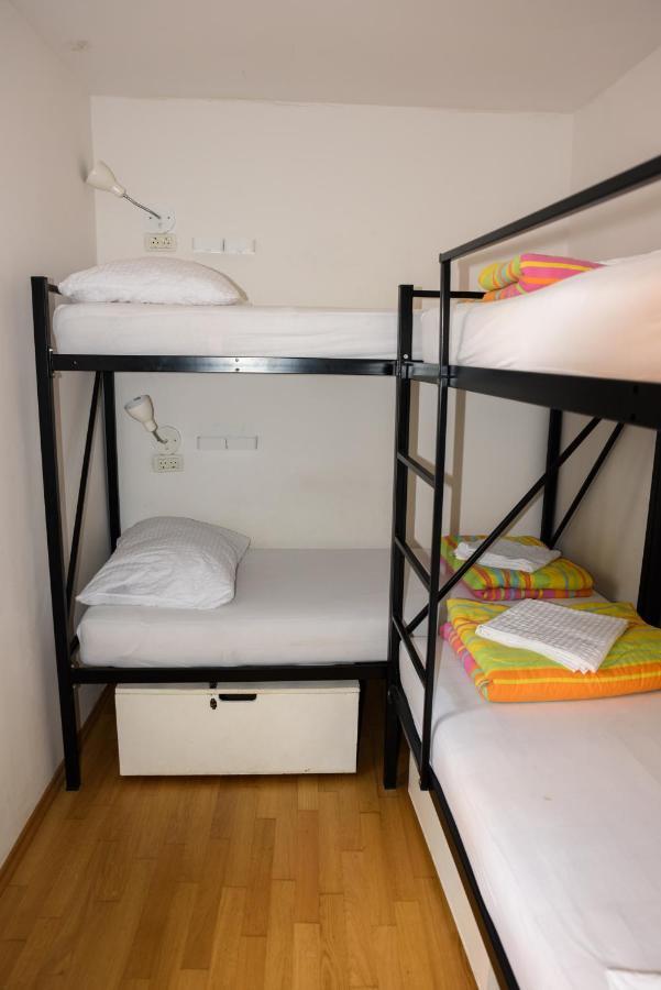 איזולה Hostel Alieti מראה חיצוני תמונה